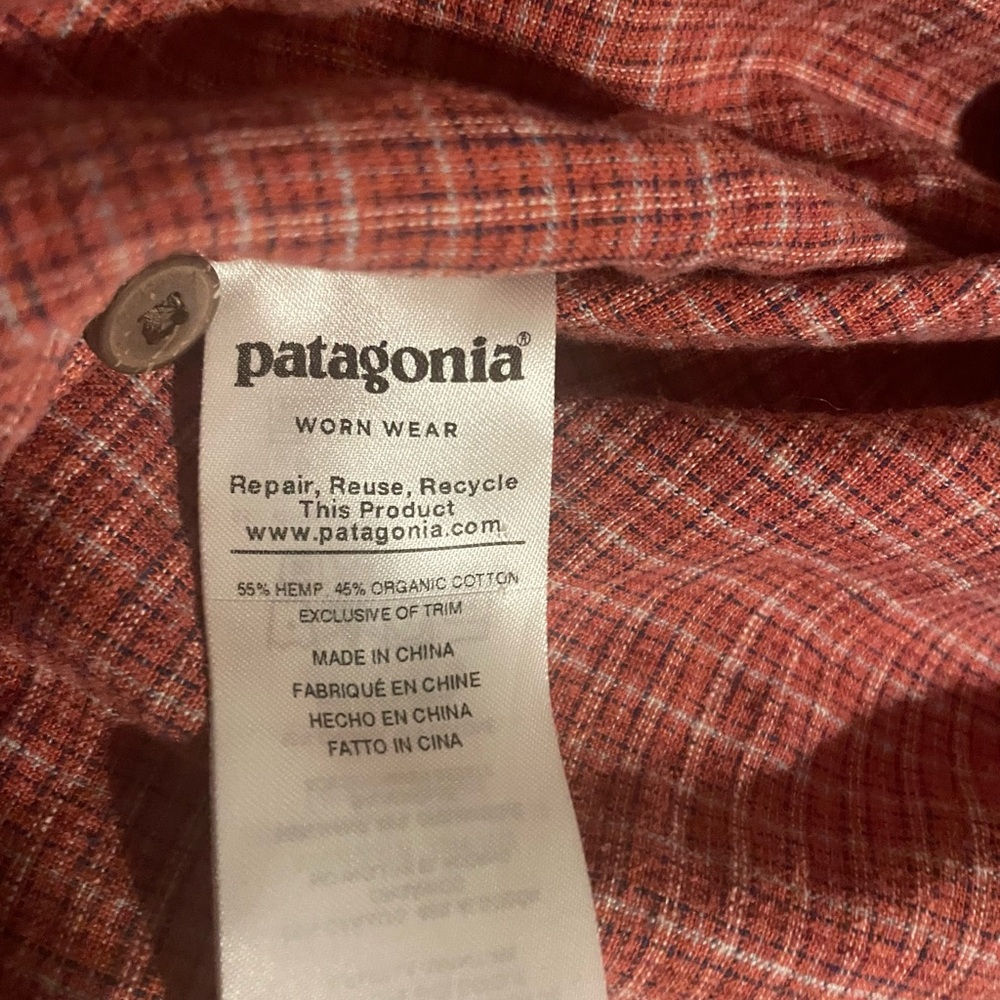 Patagonia button down, size medium - image 7